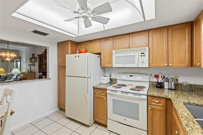 Picture of 942 Capri Isles Boulevard Unit 105, Venice FL 34292