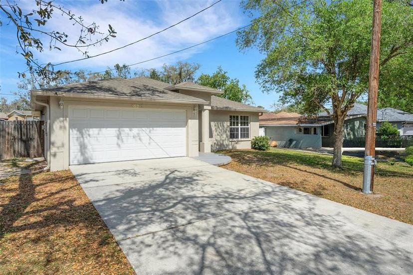 Picture of 10212 Takomah Trail, Tampa FL 33617