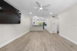 Picture of 4151 55Th Way N Unit 1056, Kenneth City, FL 33709