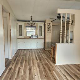 Picture of 300 Oak Boulevard, Wildwood, FL 34785