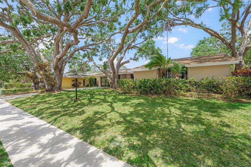 Picture of 2815 Mayflower Street, Sarasota FL 34231