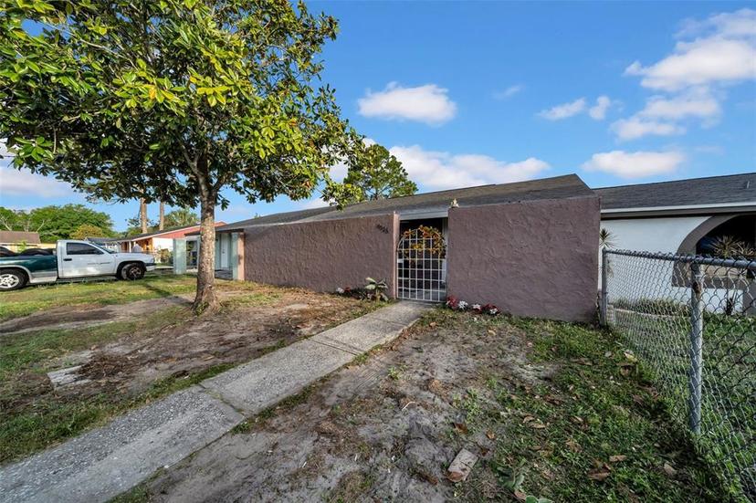 Picture of 8325 Elkwood Lane, Tampa FL 33615