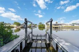 Picture of 108 Martin Drive Ne, Port Charlotte, FL 33952