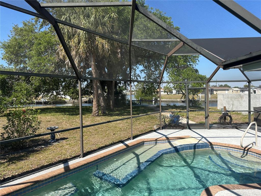 Picture of 108 Martin Drive Ne, Port Charlotte, FL 33952