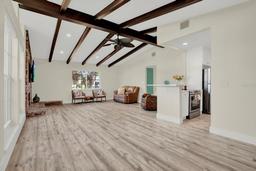 Picture of 9107 Bay Street Ne, St Petersburg, FL 33702