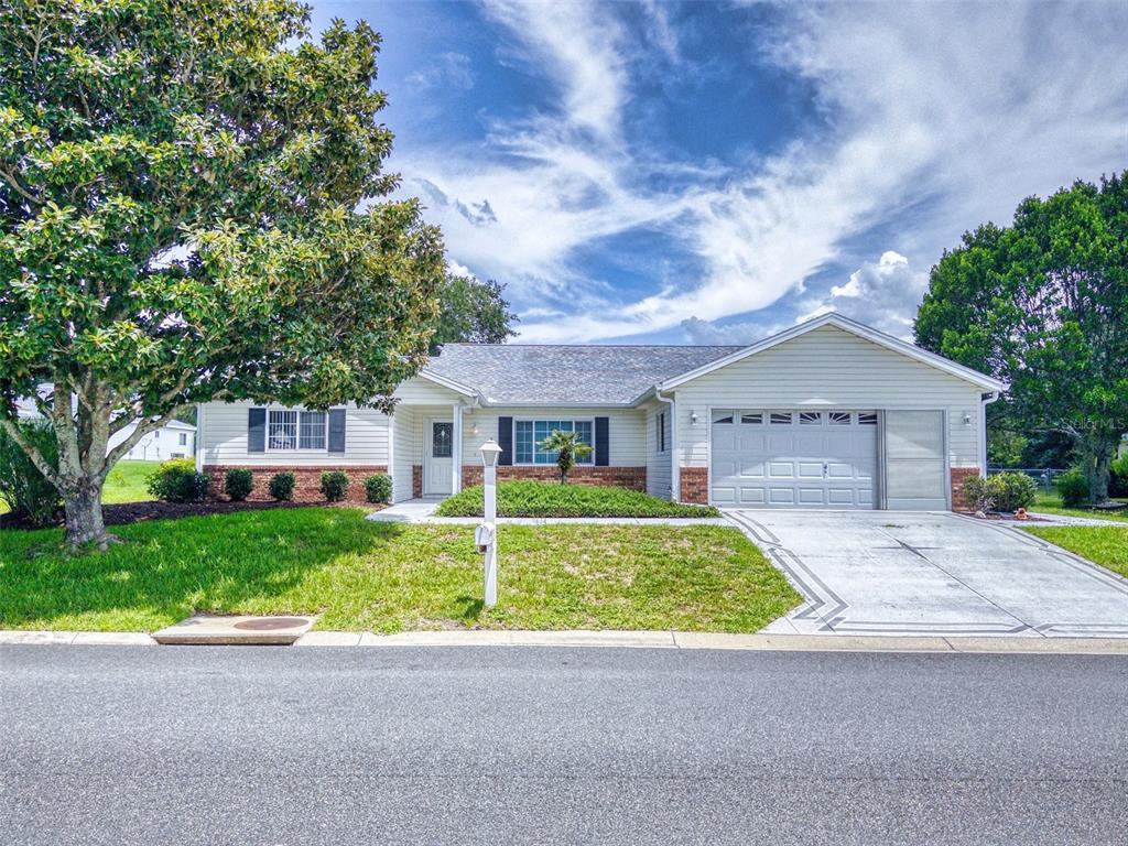 Picture of 13729 SE 89Th Avenue, Summerfield, FL 34491