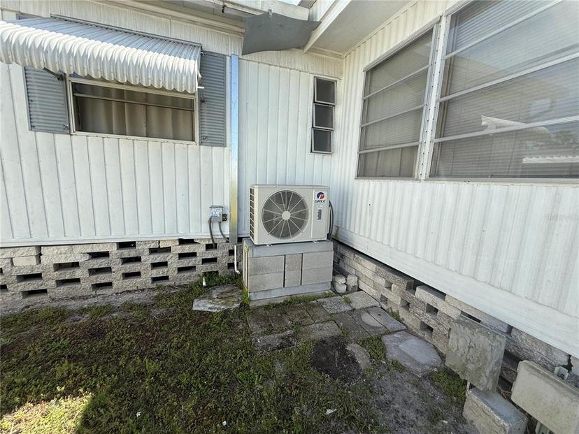 Picture of 347 Mount Saxon Avenue Ne Unit 324, St Petersburg FL 33702