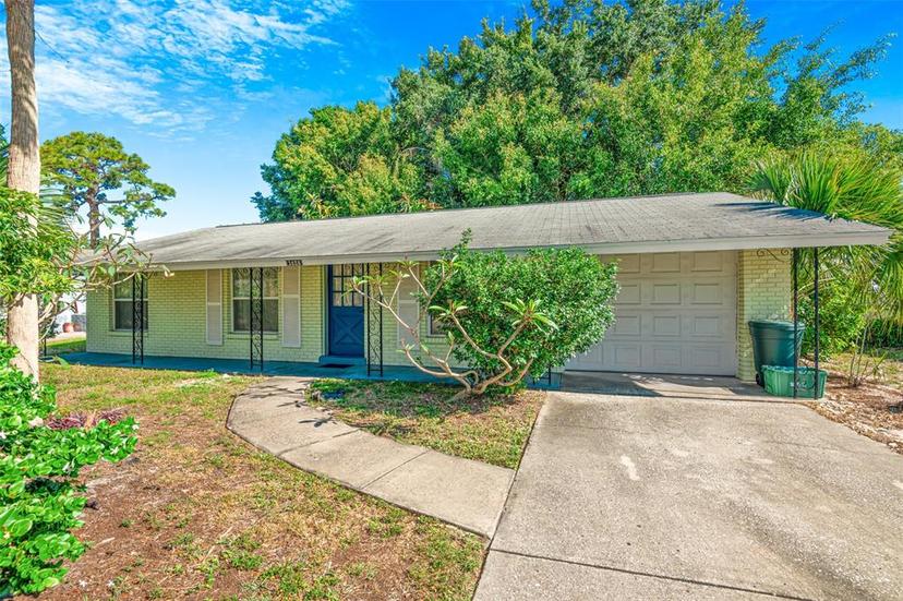 Picture of 1424 Castleworks Lane, Tarpon Springs FL 34689