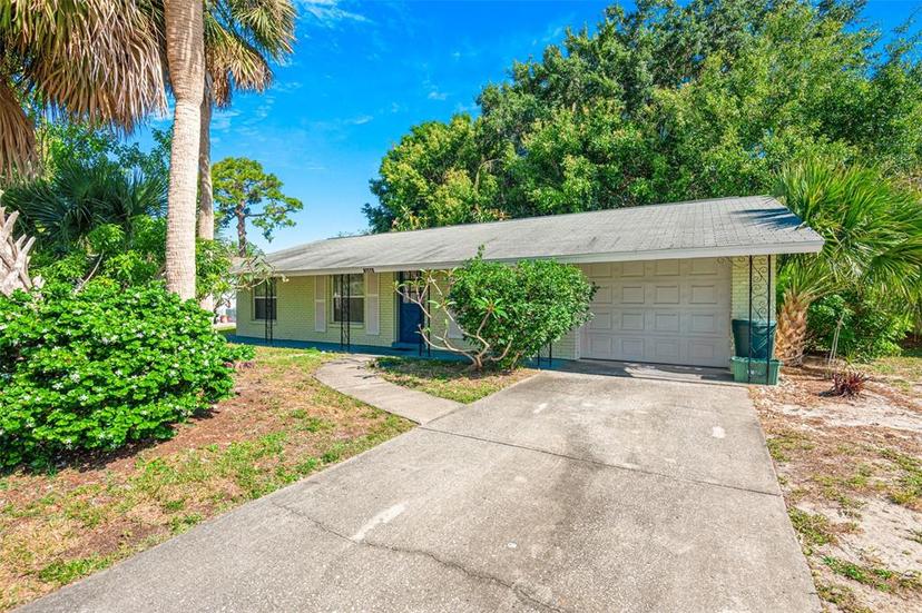 Picture of 1424 Castleworks Lane, Tarpon Springs FL 34689
