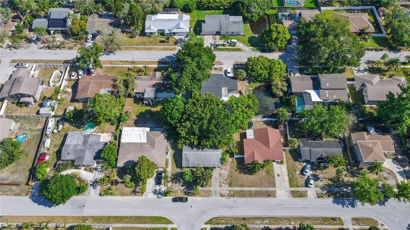 Picture of 1424 Castleworks Lane, Tarpon Springs FL 34689