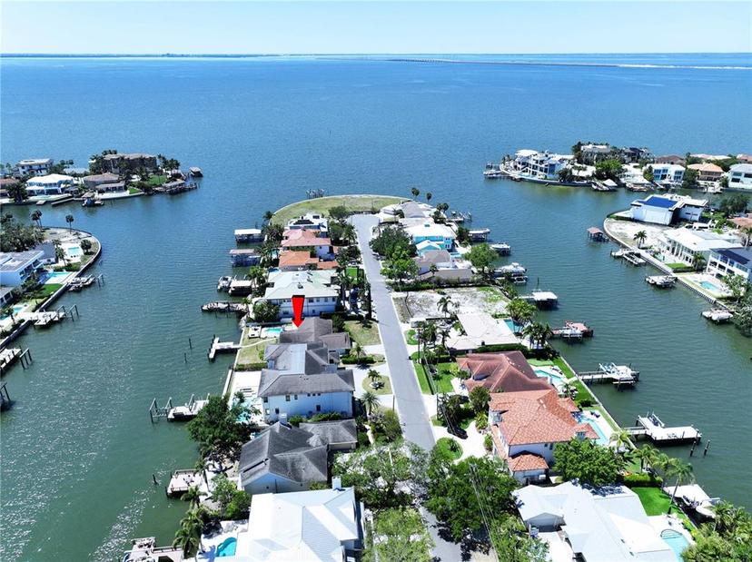 Picture of 5110 W Poe Avenue, Tampa FL 33629