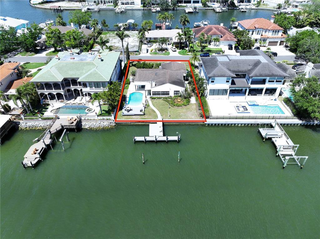 Picture of 5110 W Poe Avenue, Tampa, FL 33629