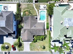 Picture of 5110 W Poe Avenue, Tampa, FL 33629