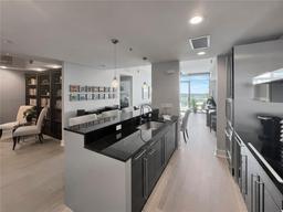Picture of 260 Osceola Avenue Unit 902, Orlando, FL 32801