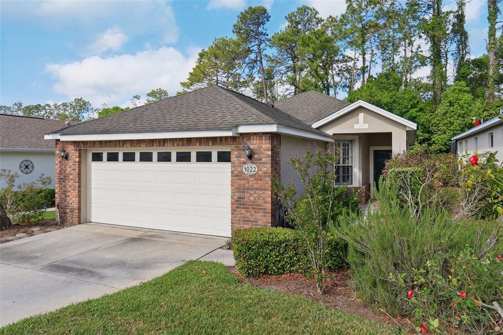 Picture of 1022 Saint Ives Court, Mount Dora, FL 32757
