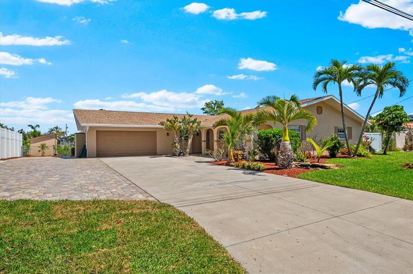 Picture of 5563 America Drive, Sarasota FL 34231