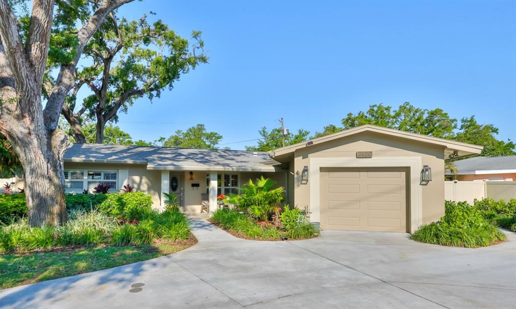 Picture of 3120 Park Street N, St Petersburg, FL 33710