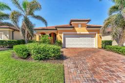 Picture of 10072 Cozy Grove Drive, Venice, FL 34293