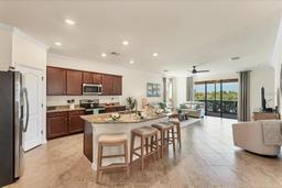 Picture of 10072 Cozy Grove Drive, Venice, FL 34293