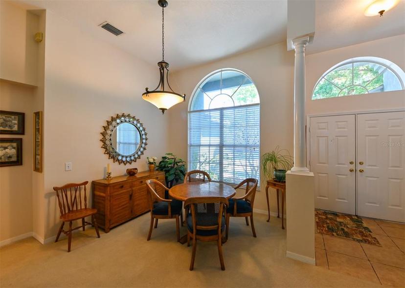 Picture of 12920 Lake Ventana Dr, Tampa FL 33625