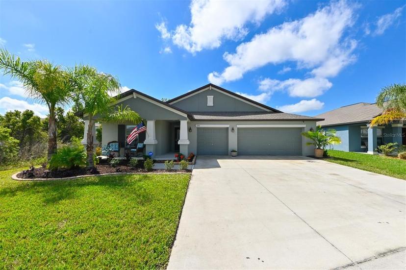Picture of 6416 Cobble Bliss Street, Zephyrhills FL 33541