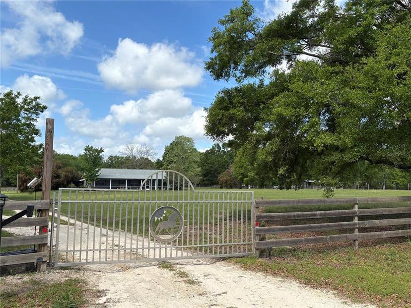 Picture of 6659 SE 85Th Avenue, Newberry FL 32669