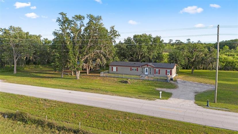 Picture of 8040 Pine Island Road, Clermont FL 34711