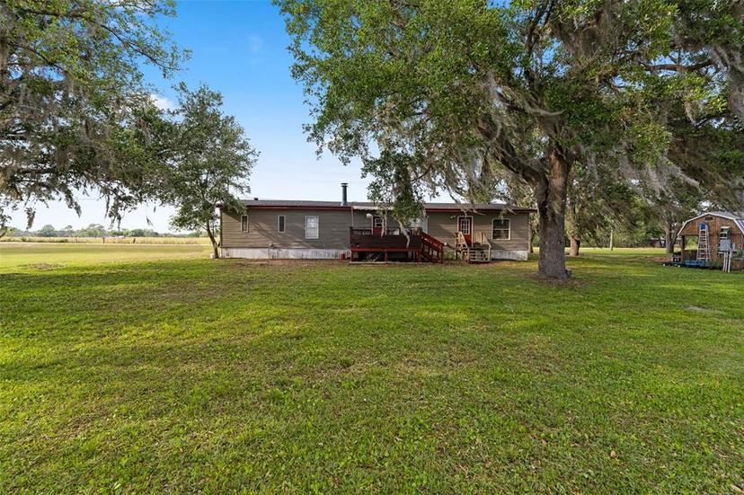 Picture of 8040 Pine Island Road, Clermont FL 34711