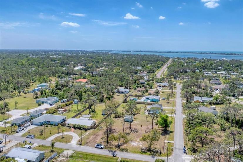 Picture of 551 Morrison Avenue, Englewood FL 34223