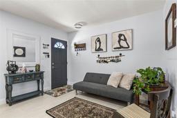 Picture of 1406 Nebraska Avenue, Palm Harbor, FL 34683