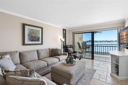 Picture of 6265 Sun Boulevard Unit 204, St Petersburg, FL 33715