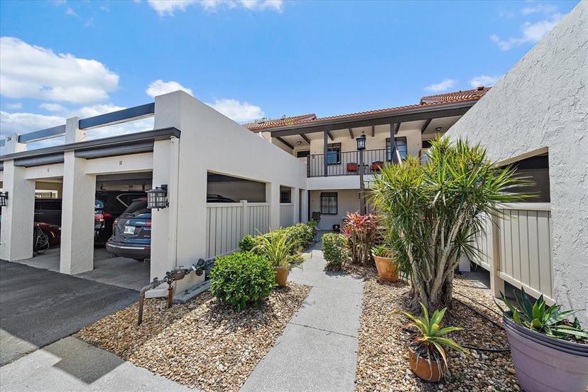 Picture of 764 Avenida Estancia Unit 212, Venice FL 34292