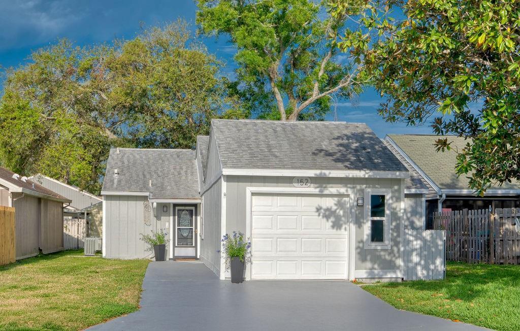 Picture of 152 Chelsea Court, Dunedin, FL 34698