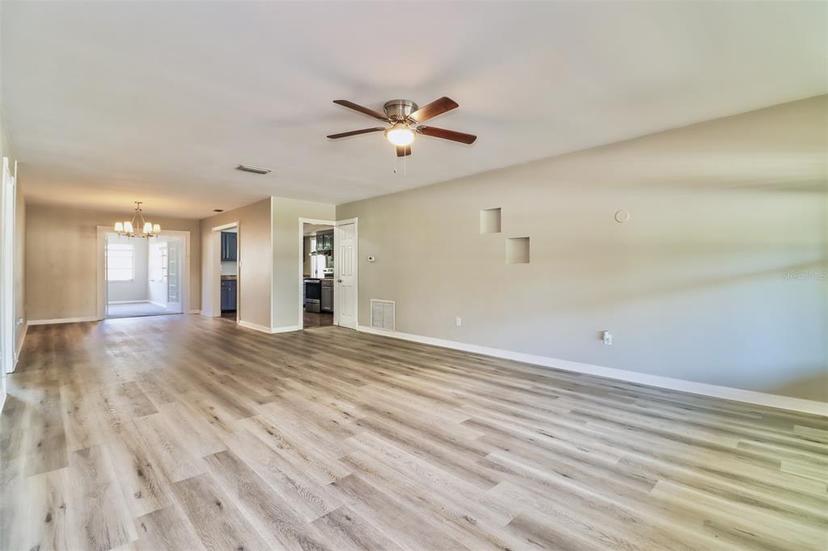 Picture of 1453 Thames Lane, Clearwater FL 33755