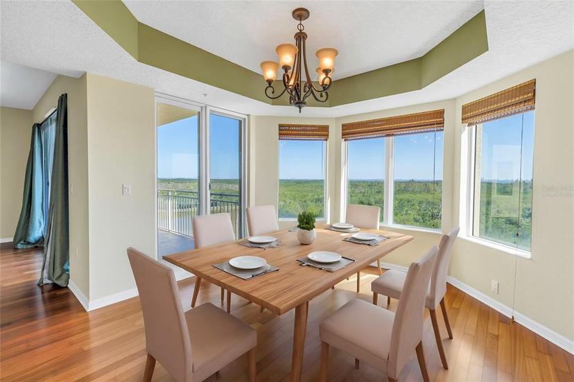 Picture of 10851 Mangrove Cay Lane Ne Unit 714, St Petersburg FL 33716