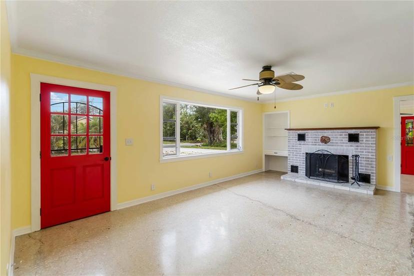 Picture of 217 Palm Avenue E, Nokomis FL 34275