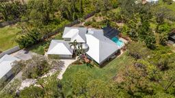 Picture of 1657 Bayshore Drive, Englewood, FL 34223