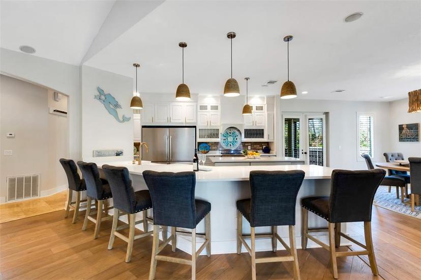 Picture of 1657 Bayshore Drive, Englewood FL 34223