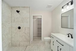 Picture of 14390 SW 30 Place, Ocala, FL 34481
