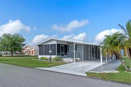 Picture of 6757 Kensington Drive Ne, Winter Haven, FL 33881