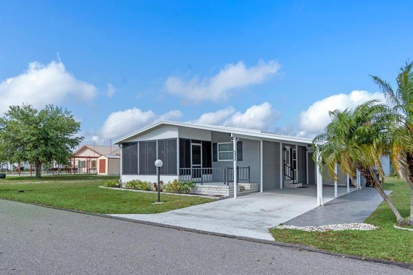 Picture of 6757 Kensington Drive Ne, Winter Haven FL 33881