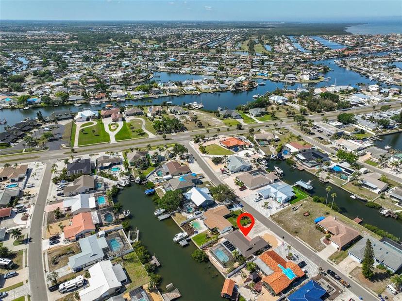 Picture of 6511 Santiago Court, Apollo Beach FL 33572