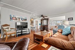 Picture of 130 Patricia Avenue Unit 66, Dunedin, FL 34698