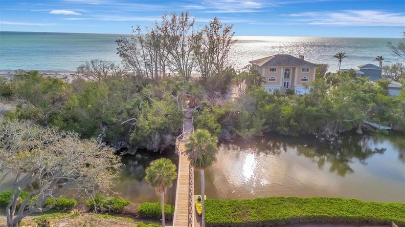 Picture of 8555 Heron Lagoon Circle, Sarasota FL 34242