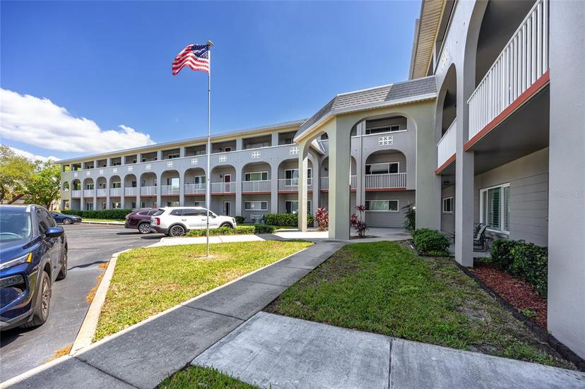 Picture of 2229 Americus Boulevard W Unit 25, Clearwater FL 33763