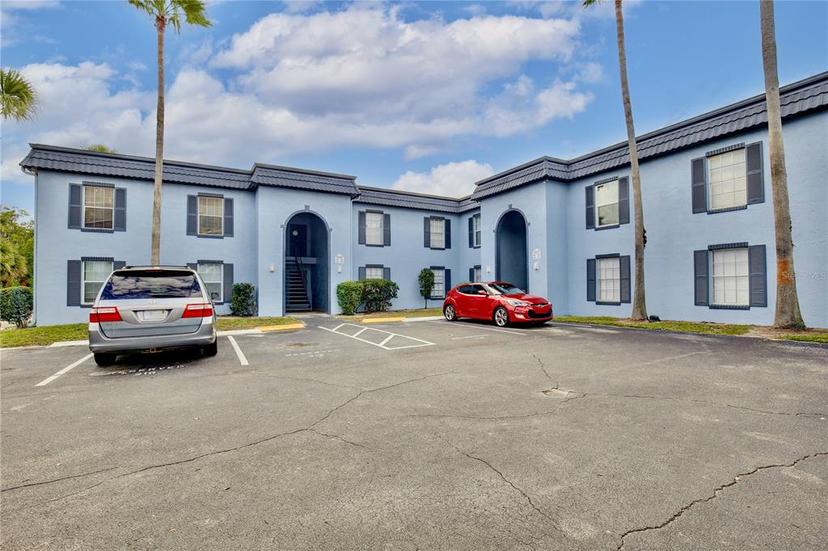 Picture of 5232 Curry Ford Road Unit 406, Orlando FL 32812