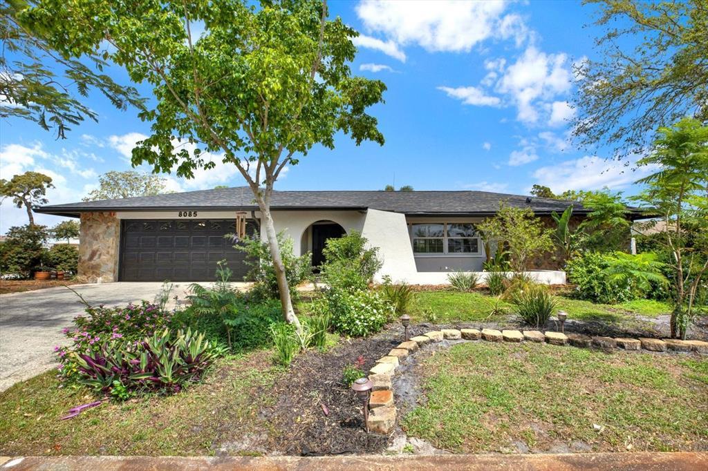 Picture of 8085 Quinn Court, Seminole, FL 33777