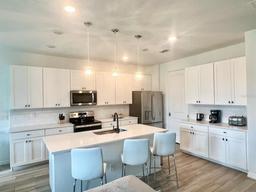 Picture of 832 Benoi Drive, Davenport, FL 33896