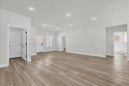 Picture of 13590 SW 40 Circle, Ocala, FL 34473