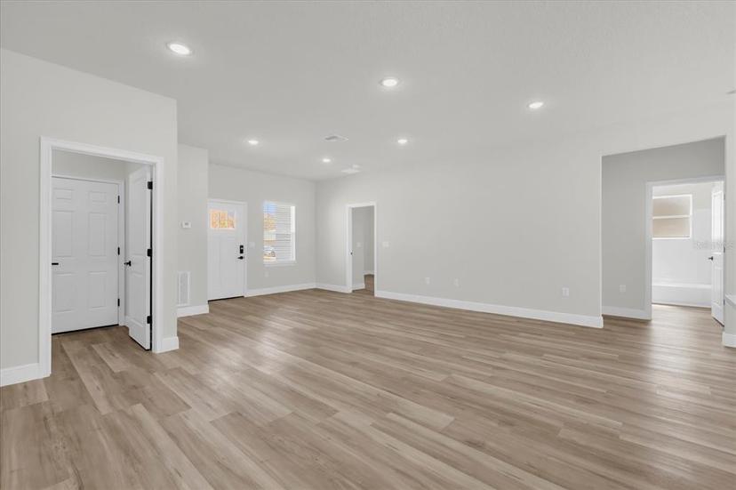 Picture of 13590 SW 40 Circle, Ocala FL 34473